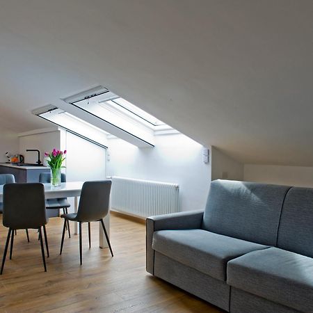 Sky View Apartment 科莫 外观 照片