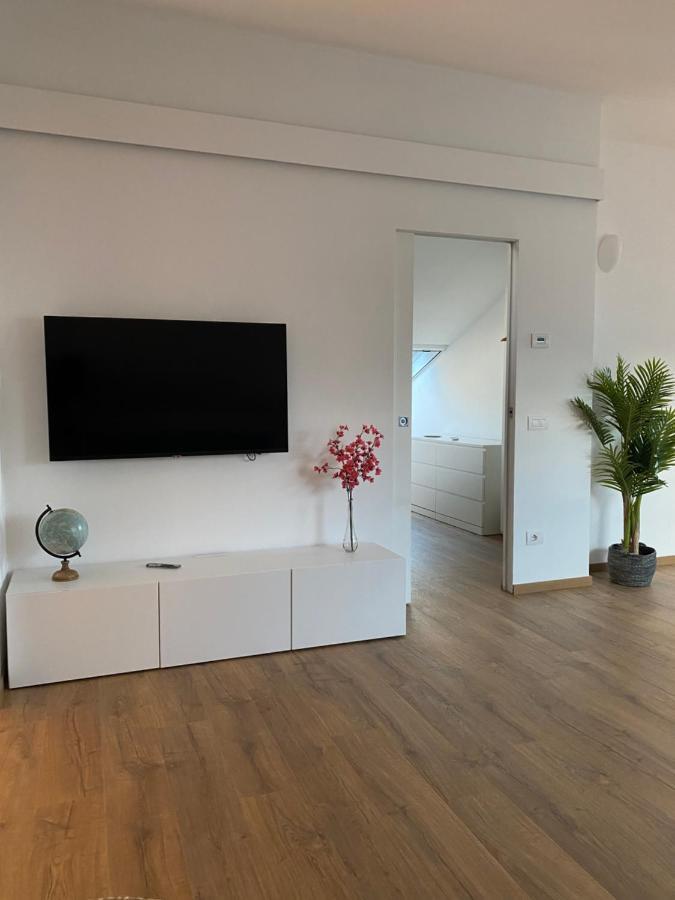 Sky View Apartment 科莫 外观 照片