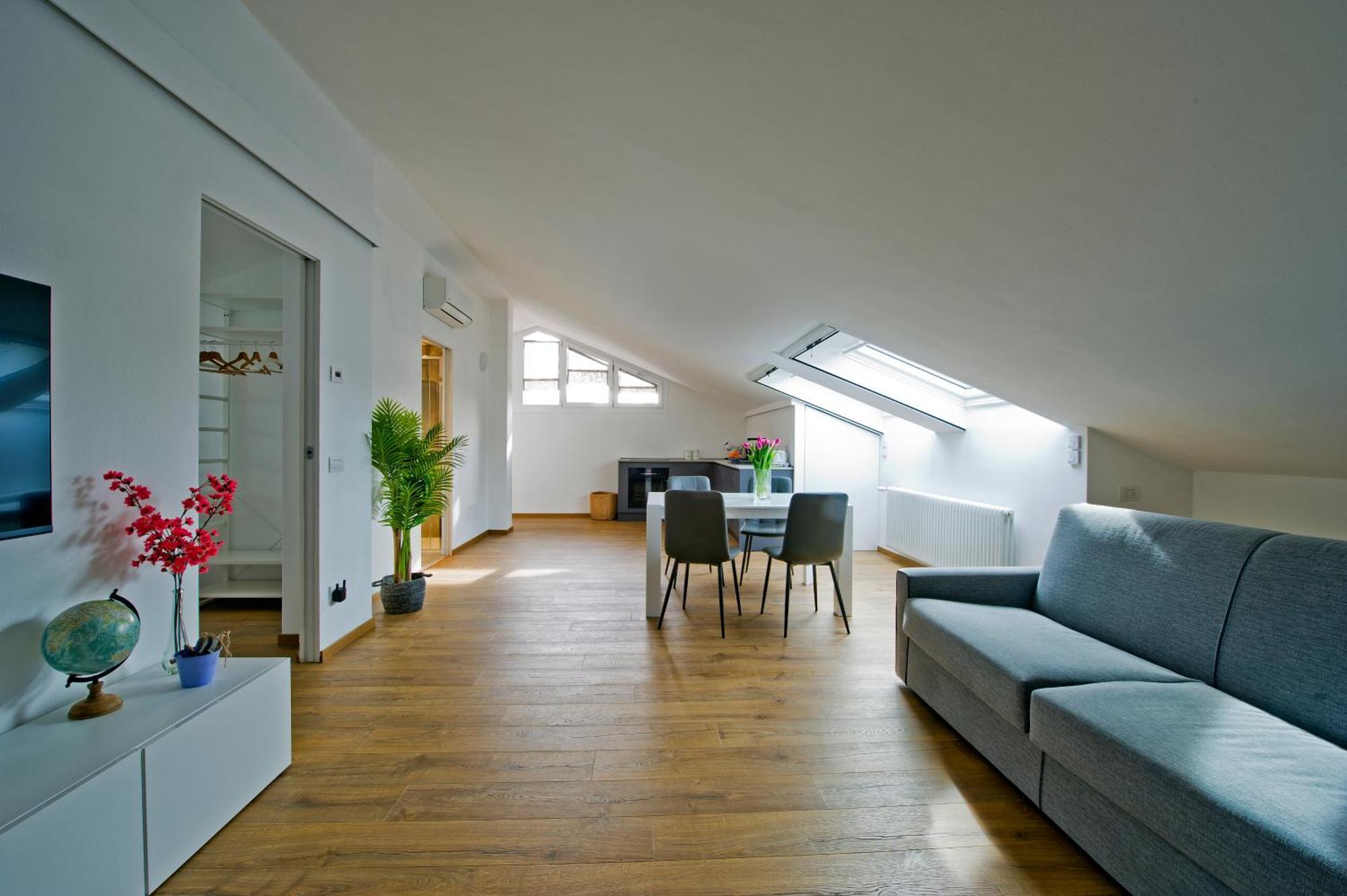 Sky View Apartment 科莫 外观 照片